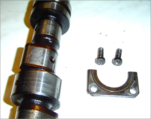 Arbol de Levas, Placa reten y tornillos Torx 001.jpg